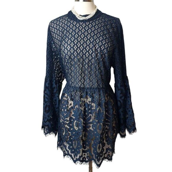 Lane Bryant Sheer Lace Tunic Top Sz 20 Navy Blue Bell Sleeve Babydoll Fairycore - Picture 1 of 5